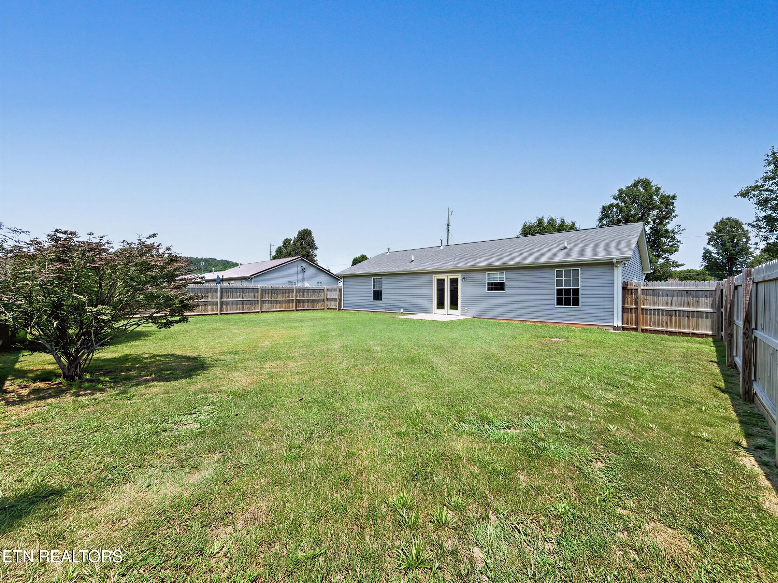 7528 Gary White Road Corryton, TN 37721 - Photo 26 of 27 26_(18)