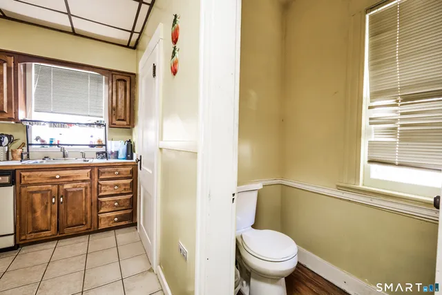 a view of a storage & utility room