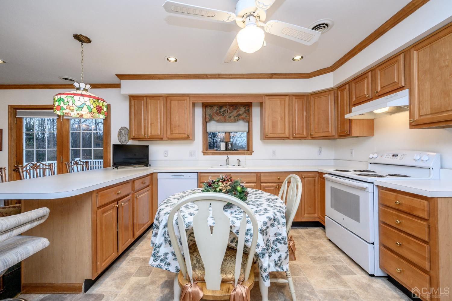 42 Fairview Road Frenchtown, NJ 08825 - Photo 13 of 39 Gallery Image 13
