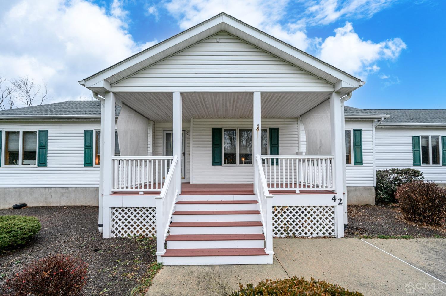 42 Fairview Road Frenchtown, NJ 08825 - Photo 2 of 39 Gallery Image 2
