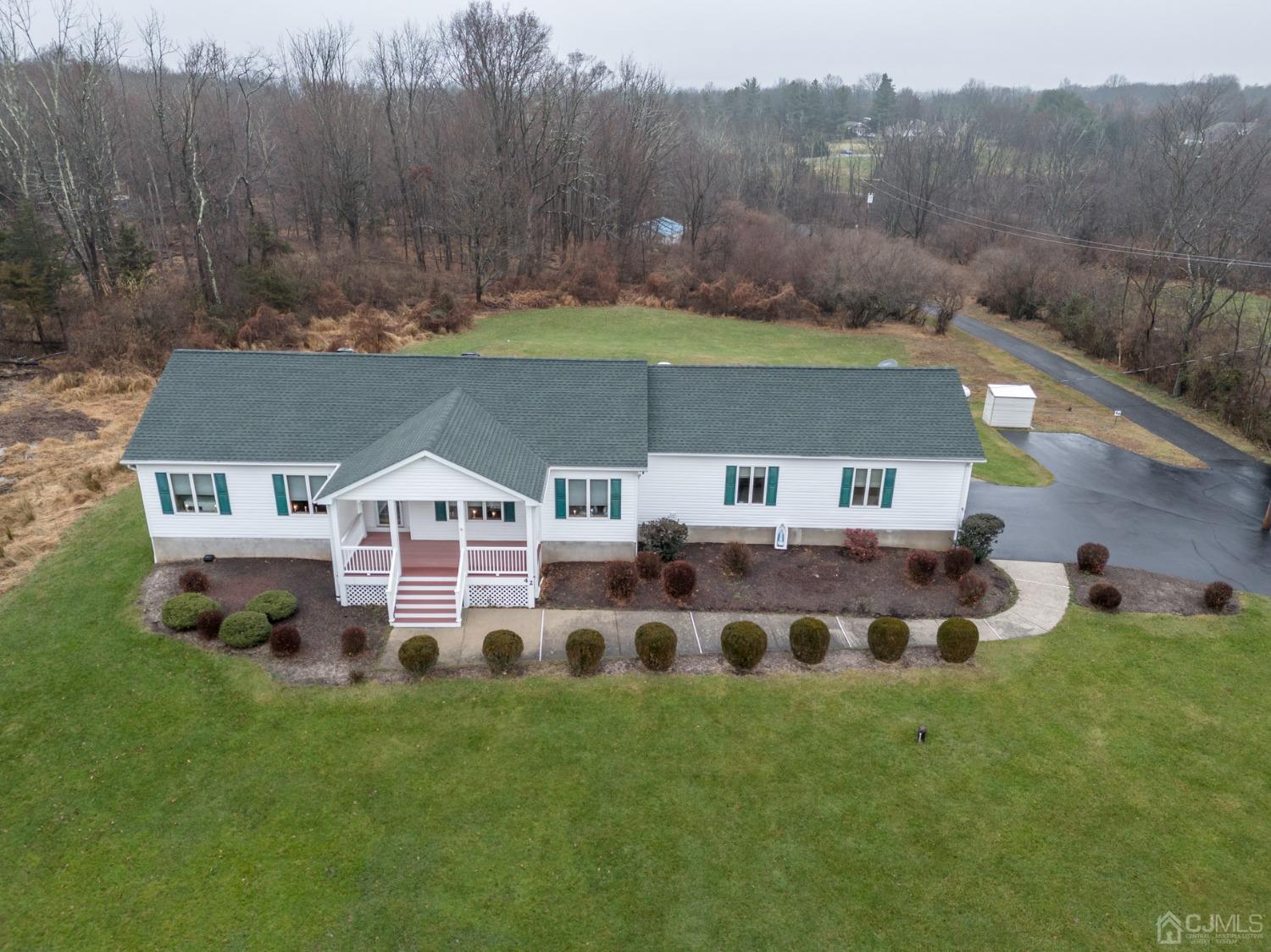 42 Fairview Road Frenchtown, NJ 08825 - Photo 38 of 39 Gallery Image 38