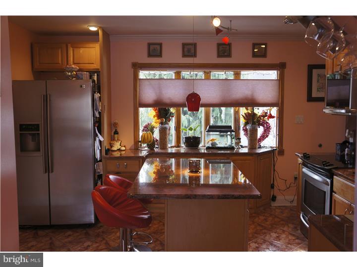2817 Nightingale Road Philadelphia, PA 19154 - Photo 9 of 22 Gallery Image 9