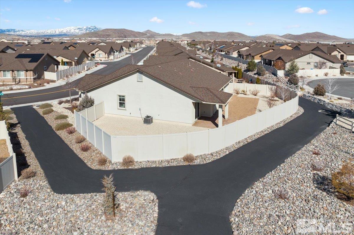 9700 Declan Drive Reno, NV 89521 - Photo 31 of 34 a view of a terrace with furniture
