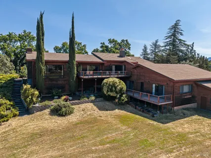 $1,080,000 | 100 La Franchi Road, Hopland, CA 95449