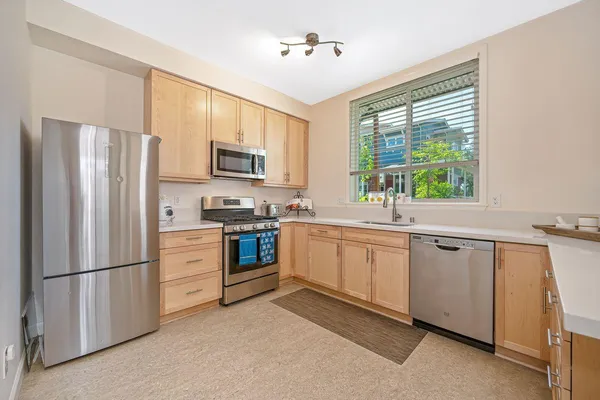 $675,000 | 4025 New York Avenue, Unit 525, Fair Oaks, CA 95628