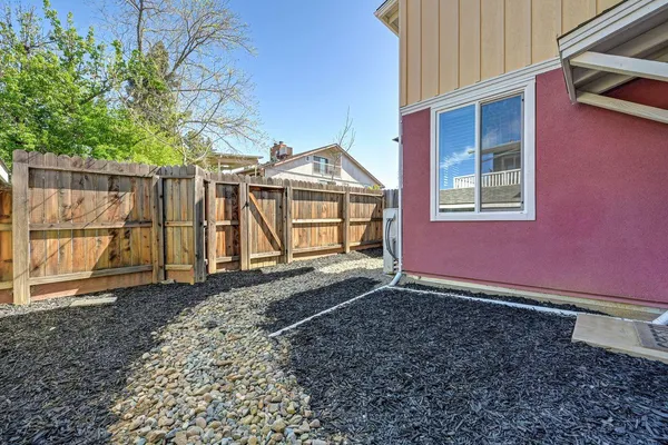 $675,000 | 4025 New York Avenue, Unit 525, Fair Oaks, CA 95628