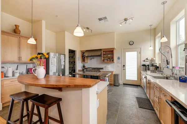 $675,000 | 4025 New York Avenue, Unit 525, Fair Oaks, CA 95628
