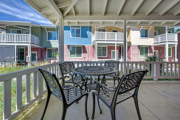 $675,000 | 4025 New York Avenue, Unit 525, Fair Oaks, CA 95628