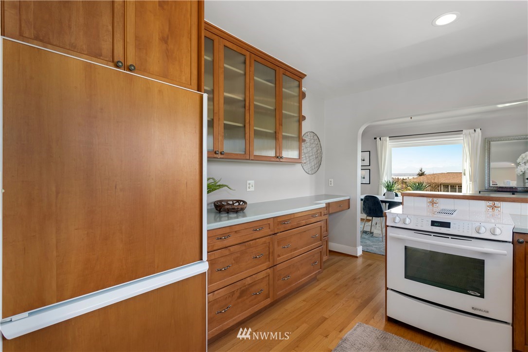 923 Cedar Street Edmonds, WA 98020 - Photo 11 of 25 Gallery Image 11