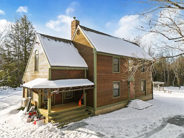 $625,000 | 214 Desert Pond Road, Mount Vernon, ME 04352