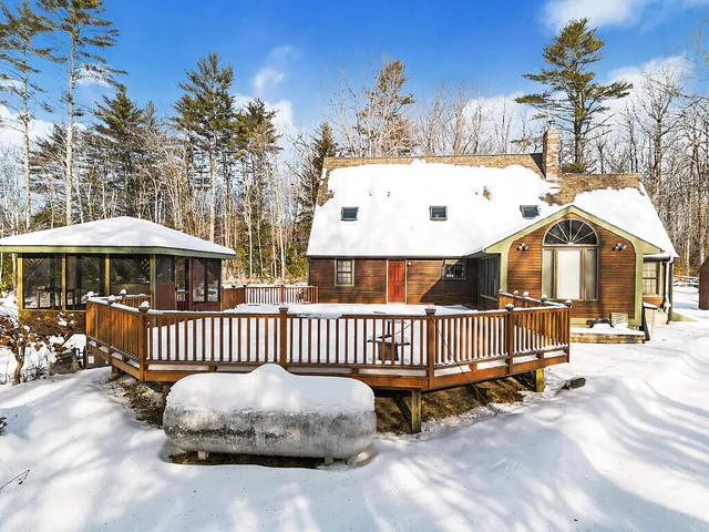 $625,000 | 214 Desert Pond Road, Mount Vernon, ME 04352