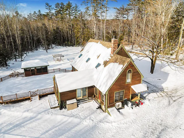 $625,000 | 214 Desert Pond Road, Mount Vernon, ME 04352