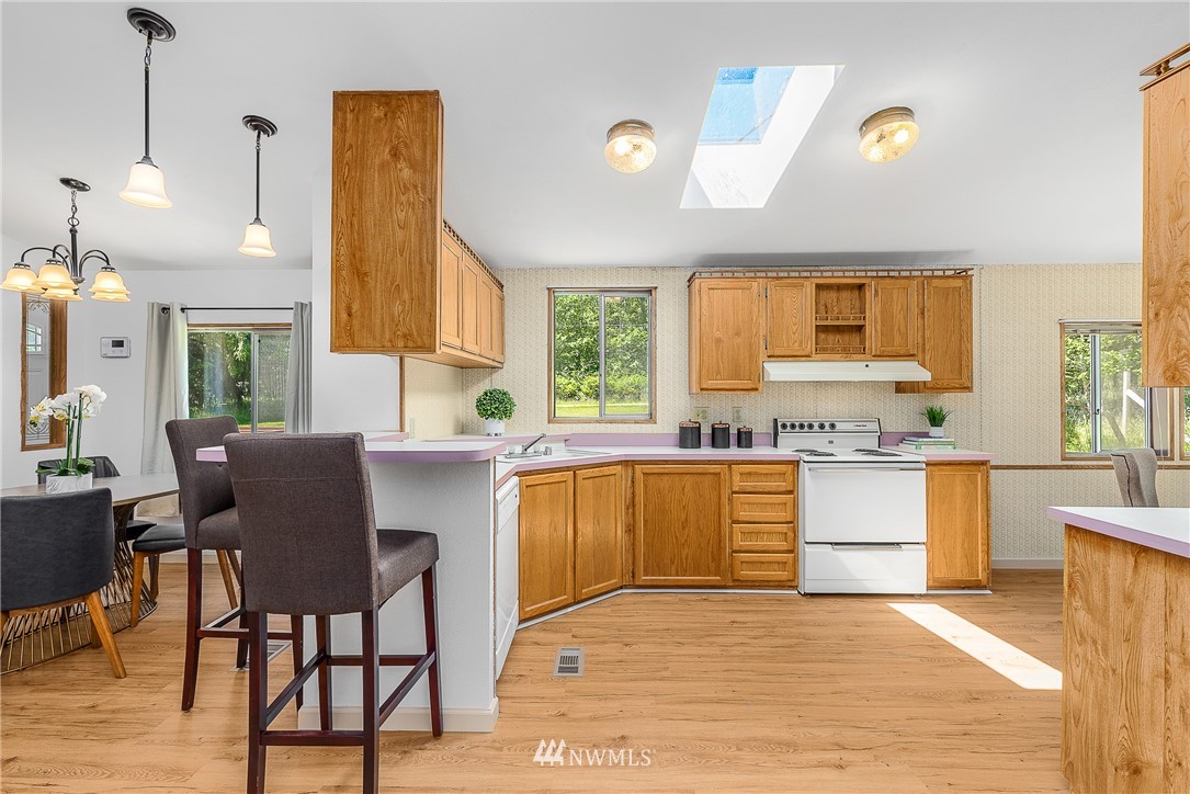4251 Junco Road Greenbank, WA 98253 - Photo 8 of 36 Gallery Image 8