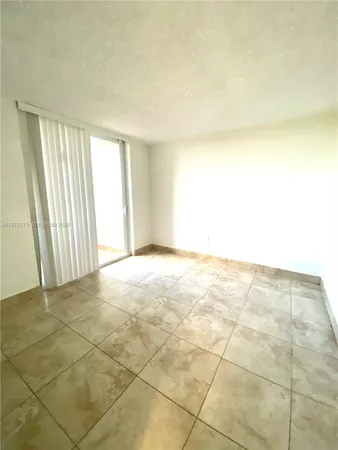 $2,500 | 10090 Northwest 80th Court, Unit 1553, Hialeah Gardens, FL 33016