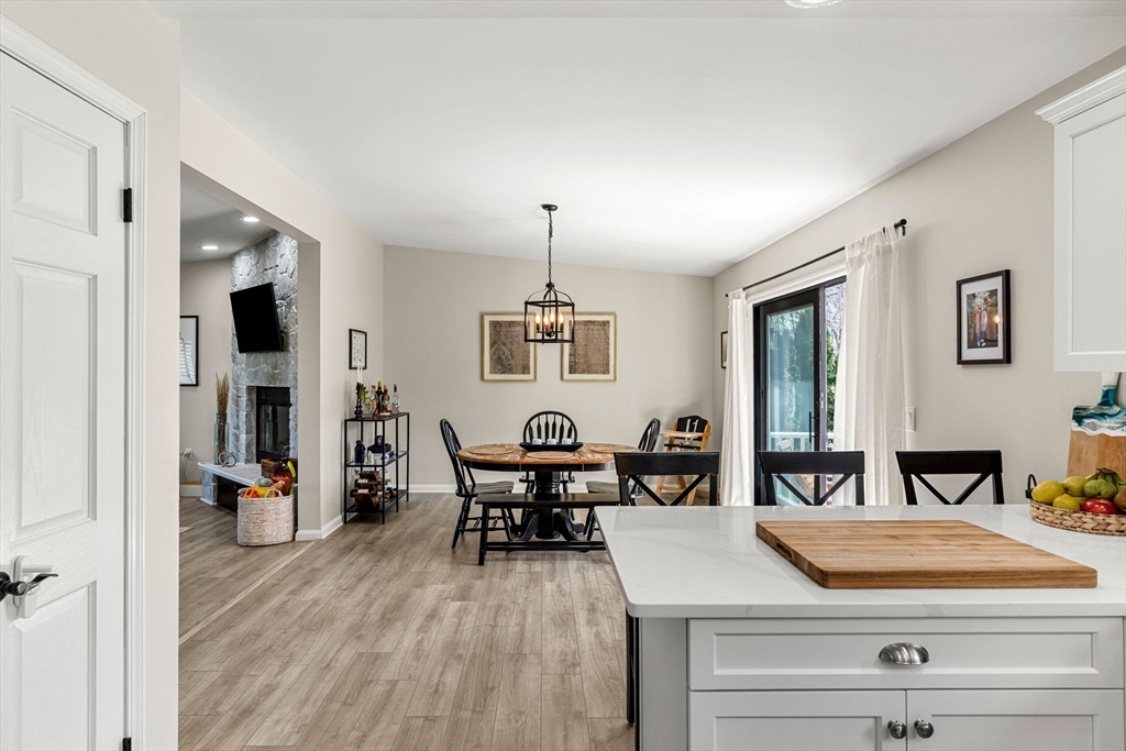 38 Sandra Road Peabody, MA 01960 - Photo 14 of 40 Gallery Image 14
