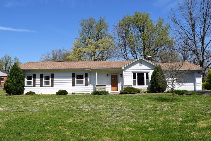 2306 Selzer Road Evansville, IN 47712 - Photo 1 of 23 Gallery Image 1
