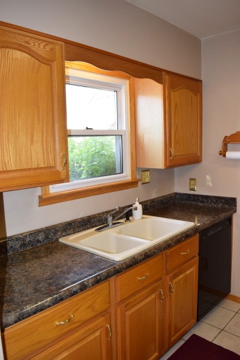 2306 Selzer Road Evansville, IN 47712 - Photo 9 of 23 Gallery Image 9