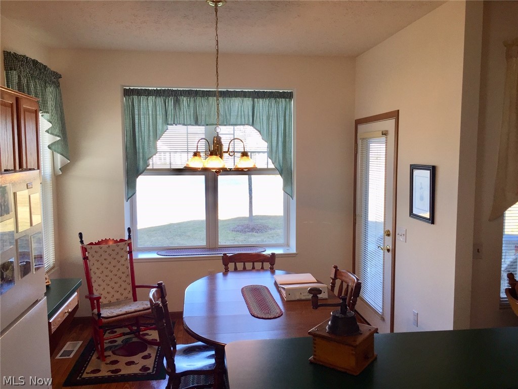2352 Roxbury Road Avon, OH 44011 - Photo 11 of 33 Gallery Image 11