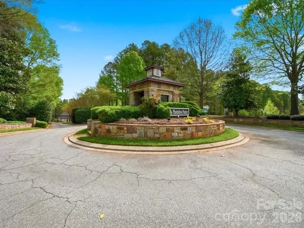 $17,995 | 6074 Plantation Pointe Drive, Granite Falls, NC 28630