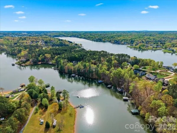 $17,995 | 6074 Plantation Pointe Drive, Granite Falls, NC 28630