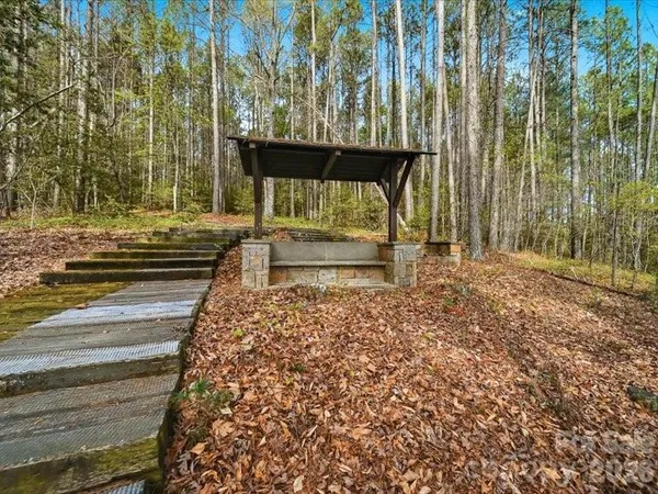 $17,995 | 6074 Plantation Pointe Drive, Granite Falls, NC 28630