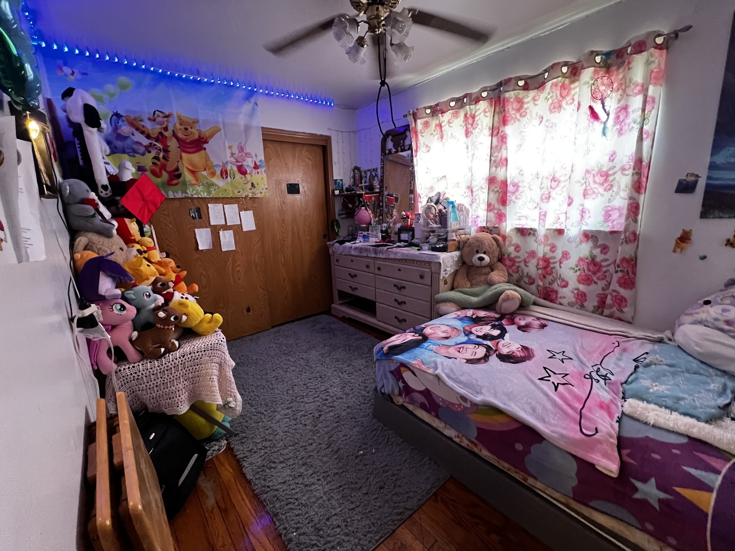456 North Wolf Road Hillside, IL 60162 - Photo 7 of 16 a bedroom with bed and a window