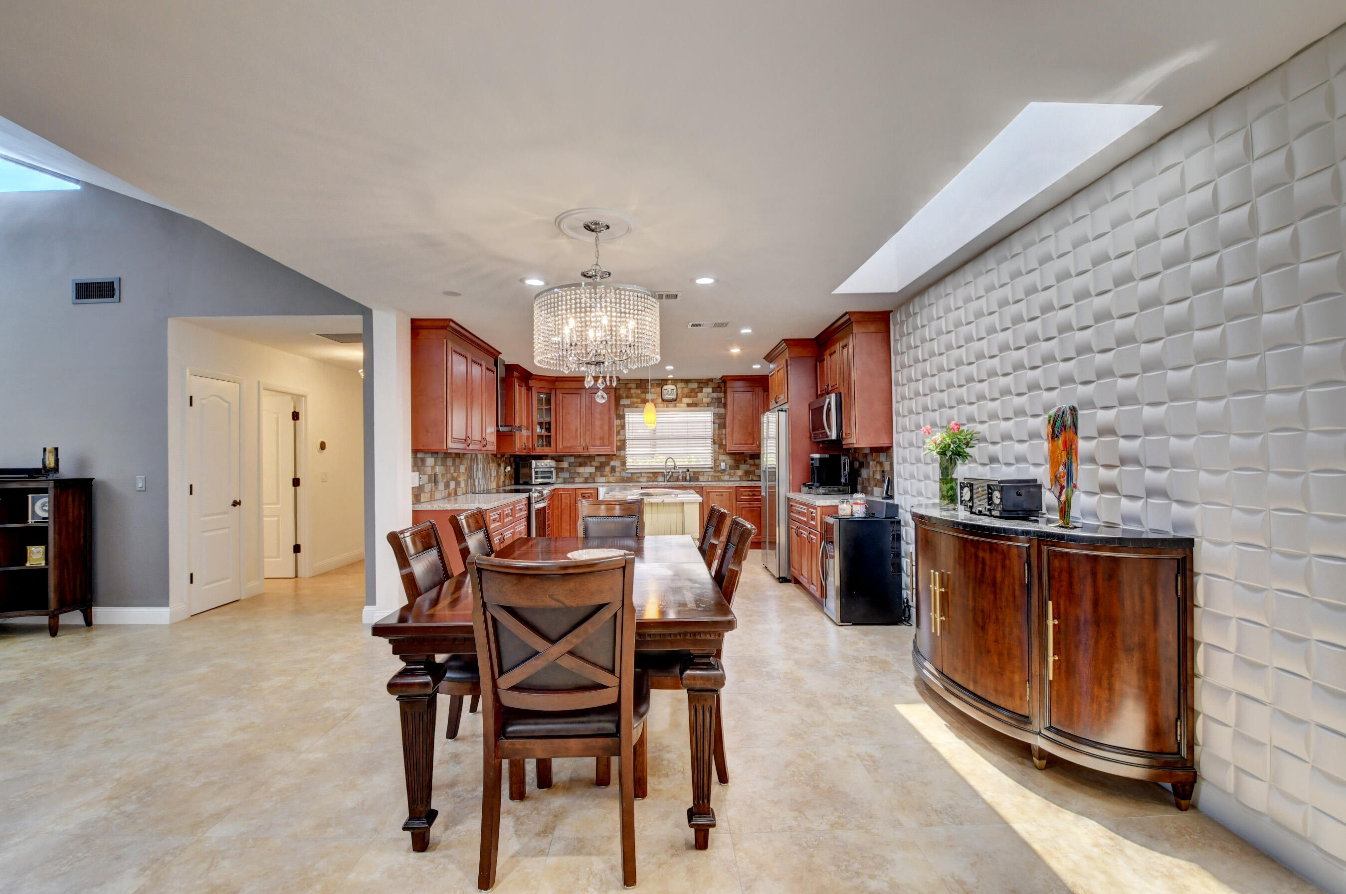 21933 Arriba Real, Unit 20B Boca Raton, FL 33433 - Photo 15 of 68 Dining/Kitchen