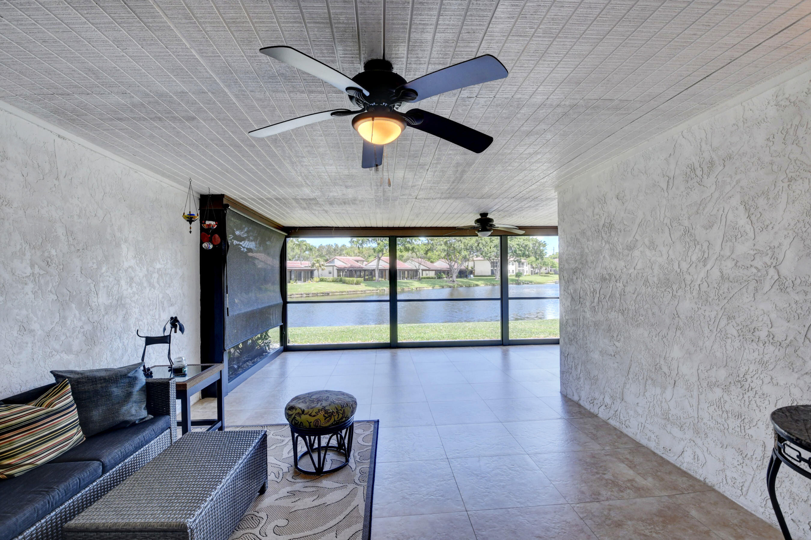 21933 Arriba Real, Unit 20B Boca Raton, FL 33433 - Photo 48 of 68 back patio