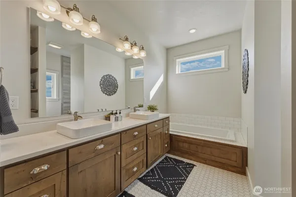 $1,395,000 | 353 Bluff Haven Road, Walla Walla, WA 99362