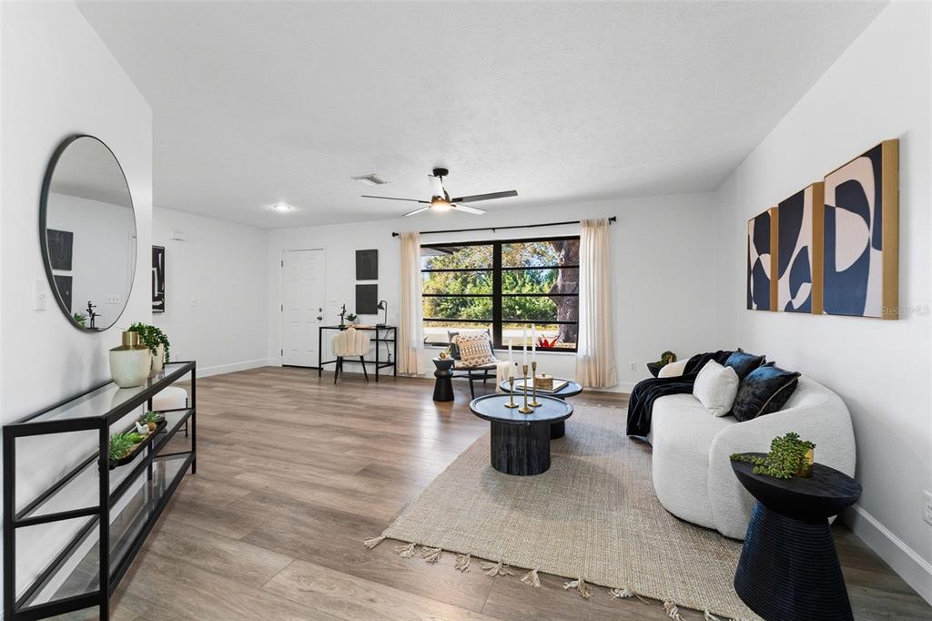 4227 Blossom Road Venice, FL 34293 - Photo 6 of 27 Gallery Image 6