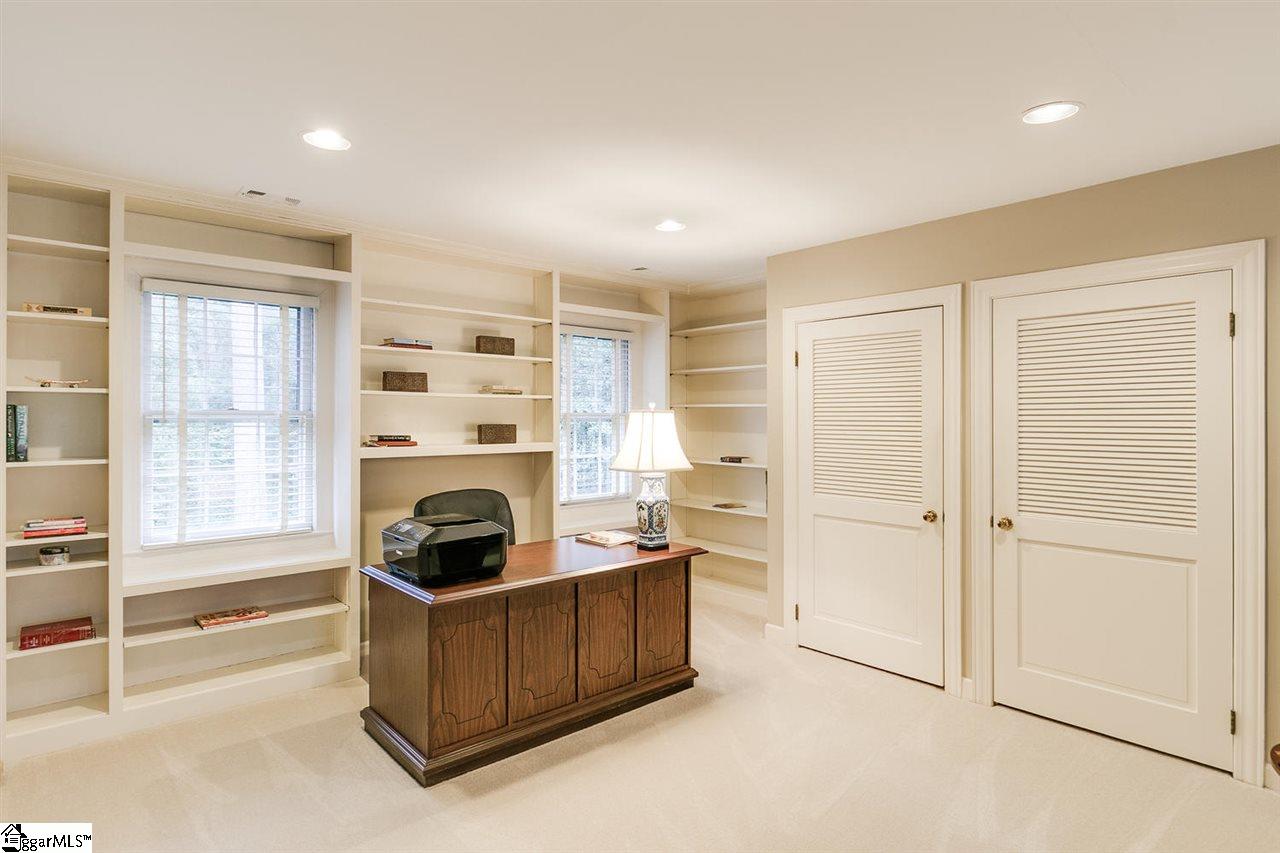9 Rockingham Road Greenville, SC 29607 - Photo 18 of 36
