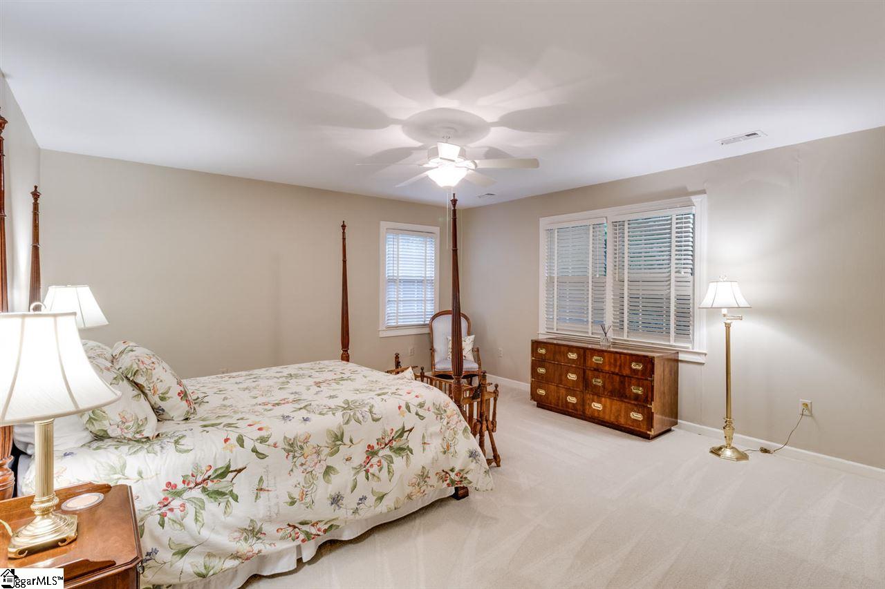 9 Rockingham Road Greenville, SC 29607 - Photo 19 of 36