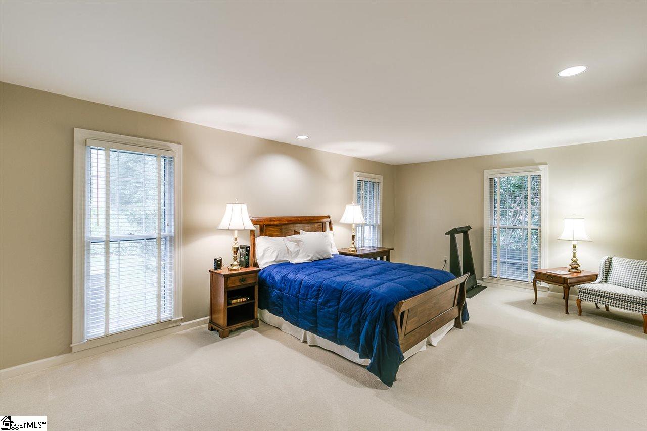 9 Rockingham Road Greenville, SC 29607 - Photo 22 of 36
