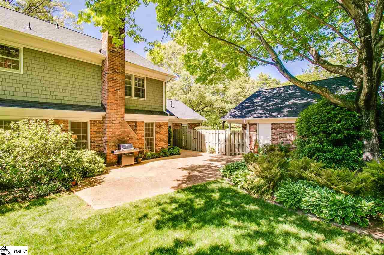 9 Rockingham Road Greenville, SC 29607 - Photo 31 of 36
