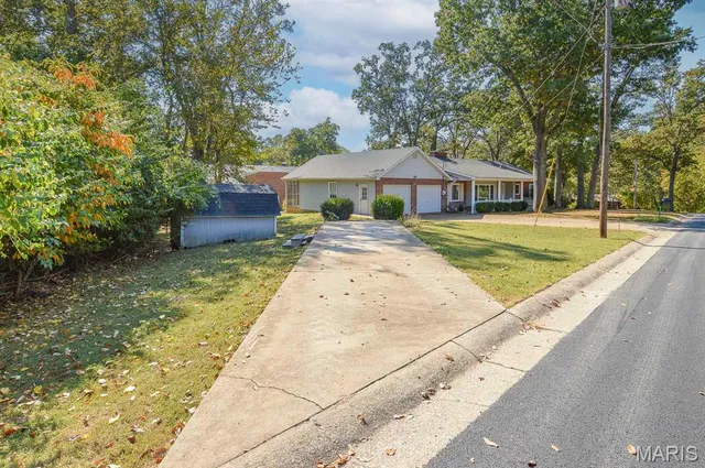 $150,000 | 16 Treebrook Drive, Crystal City, MO 63019