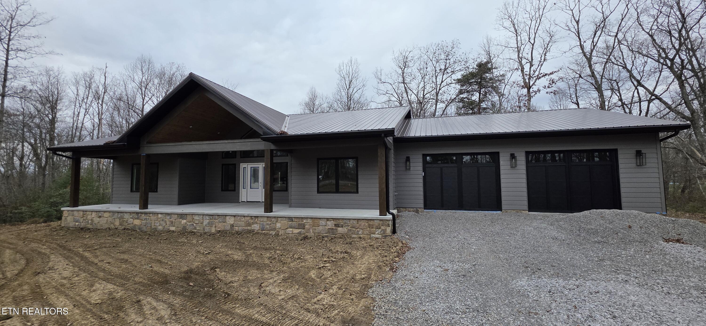 pine front main view