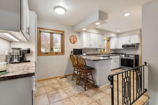 $359,900 | 307 21st Street Northwest, Austin, MN 55912