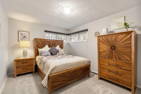 $359,900 | 307 21st Street Northwest, Austin, MN 55912