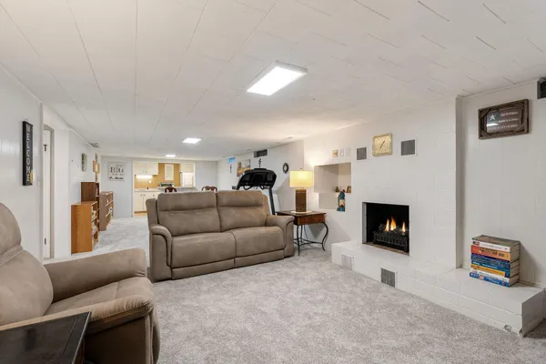 $359,900 | 307 21st Street Northwest, Austin, MN 55912