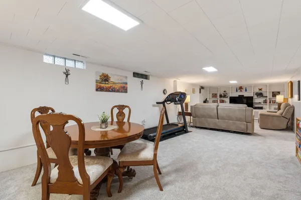 $359,900 | 307 21st Street Northwest, Austin, MN 55912