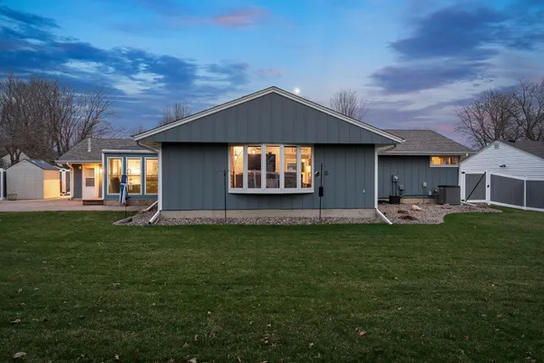 $359,900 | 307 21st Street Northwest, Austin, MN 55912