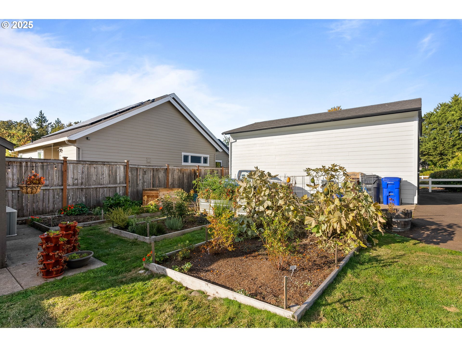 19149 South South End Road Oregon City, OR 97045 - Photo 28 of 29