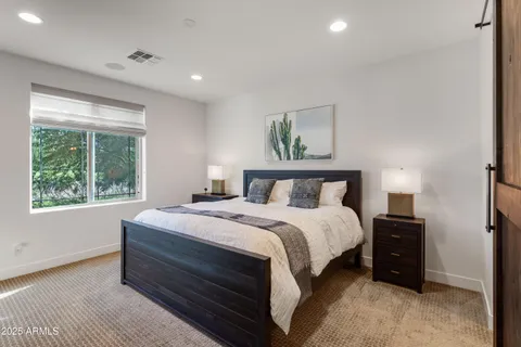 $884,000 | 10260 East White Feather Lane, Unit 1050, Scottsdale, AZ 85262