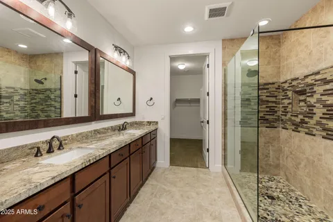 $884,000 | 10260 East White Feather Lane, Unit 1050, Scottsdale, AZ 85262