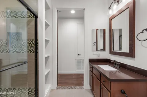 $884,000 | 10260 East White Feather Lane, Unit 1050, Scottsdale, AZ 85262