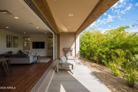 $884,000 | 10260 East White Feather Lane, Unit 1050, Scottsdale, AZ 85262