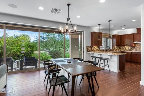 $884,000 | 10260 East White Feather Lane, Unit 1050, Scottsdale, AZ 85262