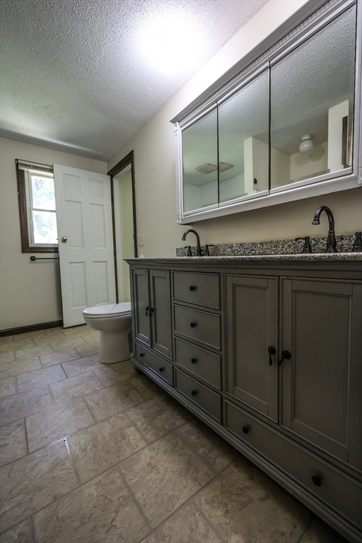 428 Michael Sears Road Belchertown, MA 01007 - Photo 27 of 30