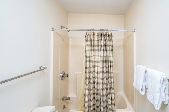 $419,000 | 22 Eagle Rdg Condo Road, Unit 22, Bartlett, NH 03845