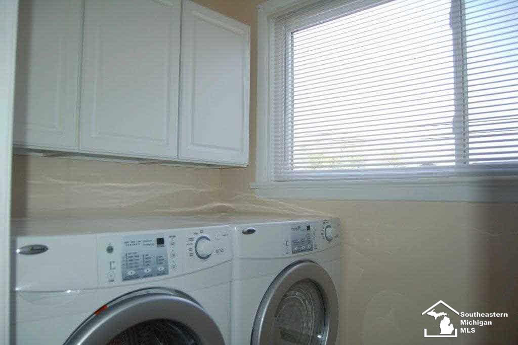 7511 Monroe Road Lambertville, MI 48144 - Photo 15 of 15 LAUNDRY ROOM